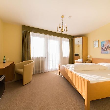 Hotel Simon Gauting Zewnętrze zdjęcie