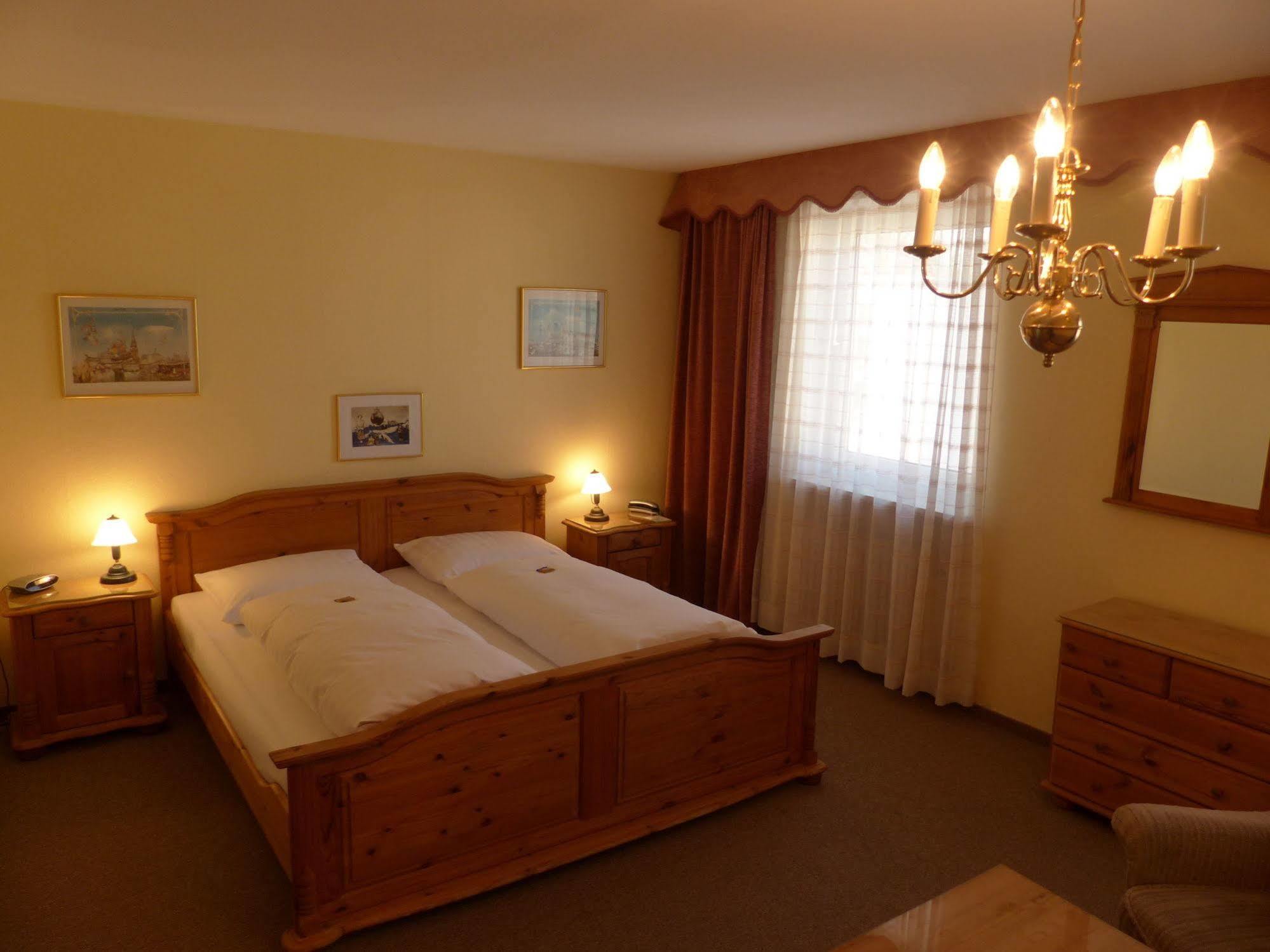 Hotel Simon Gauting Zewnętrze zdjęcie